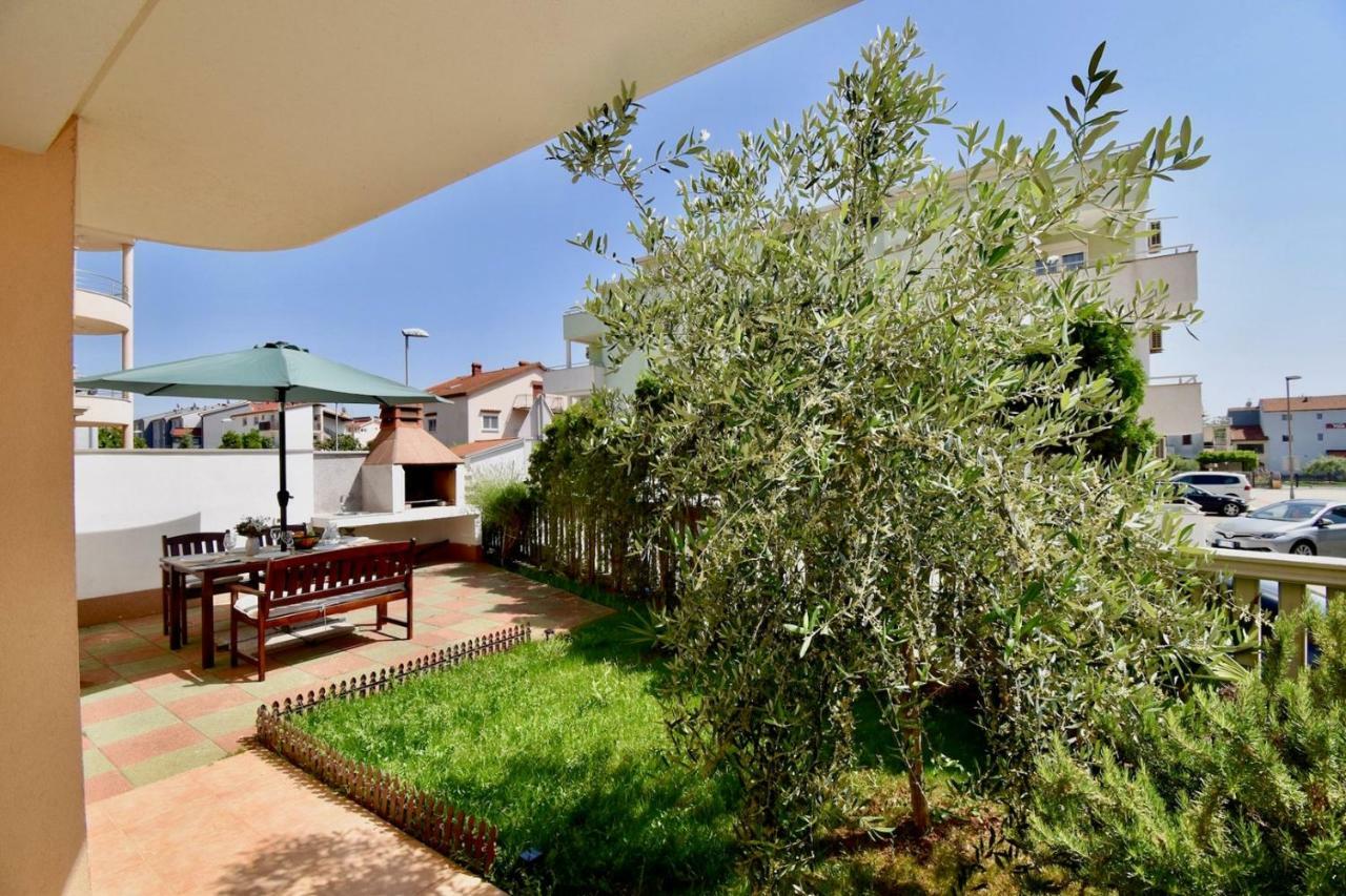 Spacious Apartment With The Garden, Near The Sandy Beach Μεντουλίν Εξωτερικό φωτογραφία